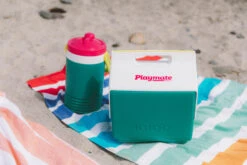 IGLOO Retro Legend Sports Jug 10 IGLOO Retro Legend Sports Jug -Camping Equipment Store k8233b7ff8d090283b1dfb93c9120ea81