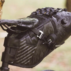 Riverside Bikepacking Saddle Bag Harness -Camping Equipment Store kf447f380aead120b37754cd4892a8897